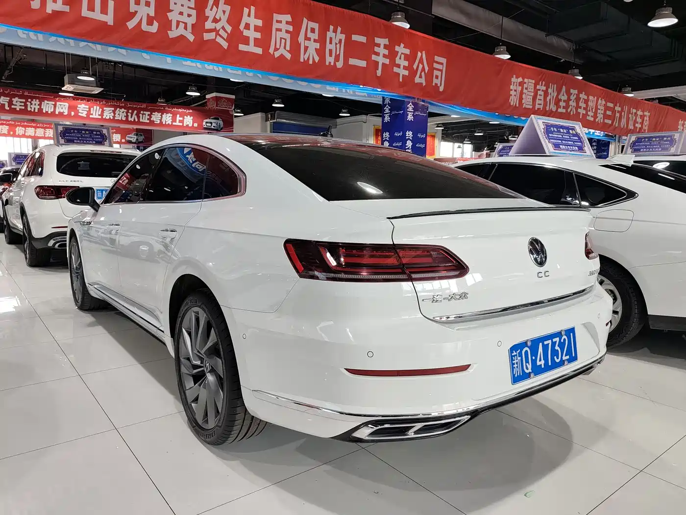 Volkswagen FAW-Volkswagen CC 2021 380TSI Eye-catching Edition 30th Anniversary фото 7