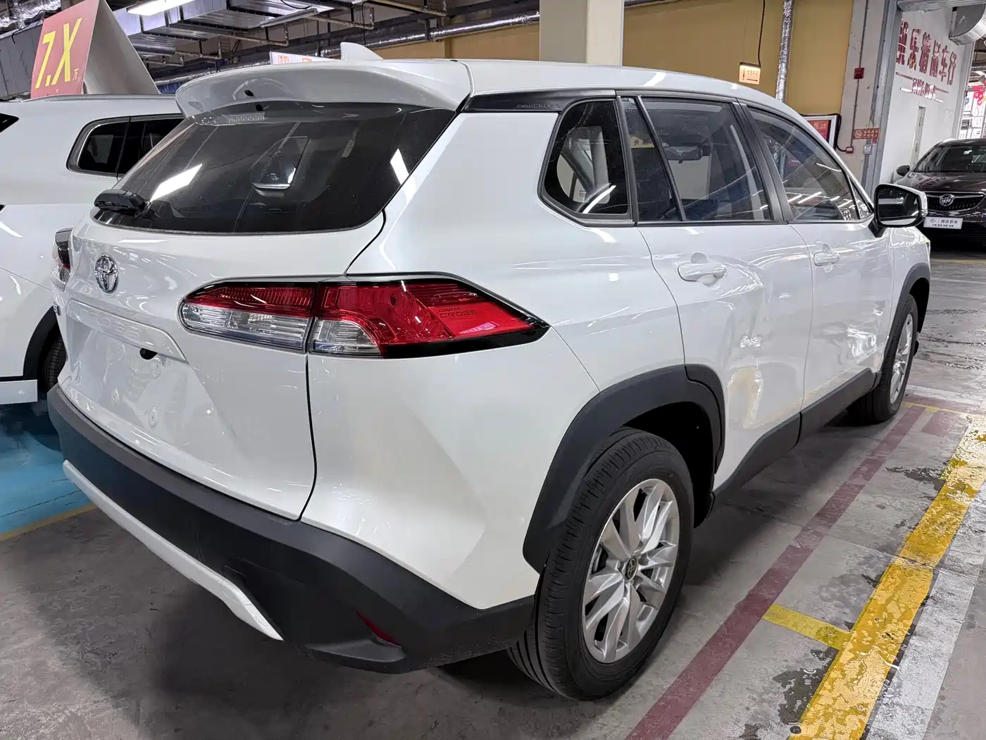 Toyota Corolla Cross 2025 2024 Model 2.0L Pioneer Edition