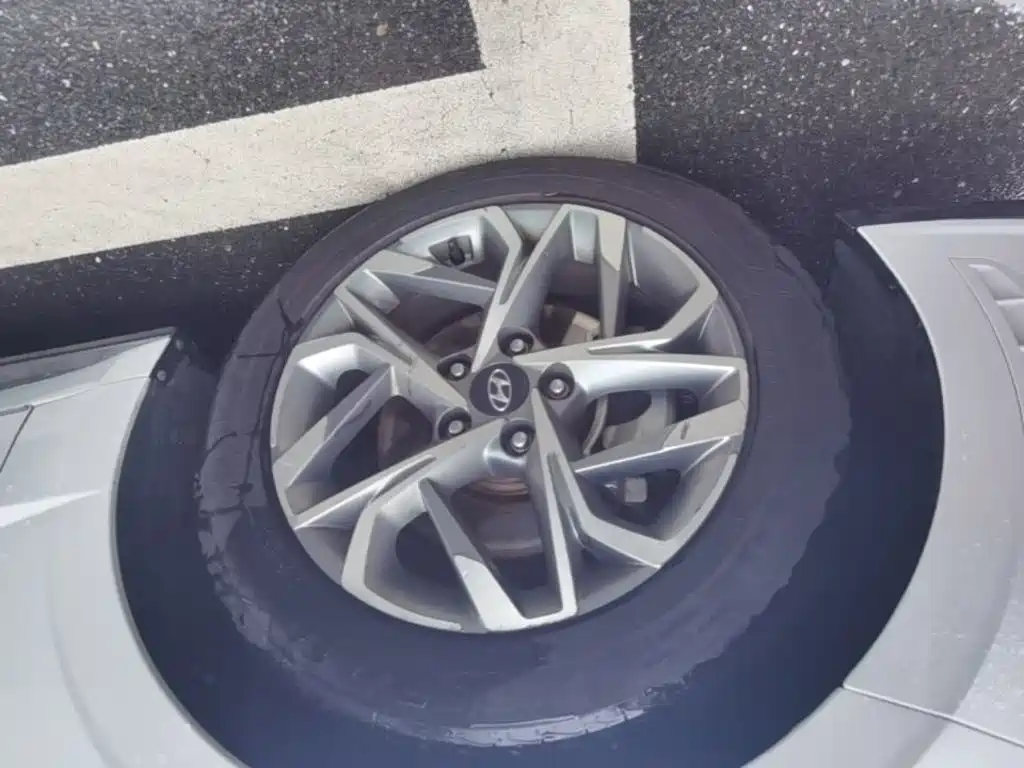 Фото 23 - Hyundai Sonata