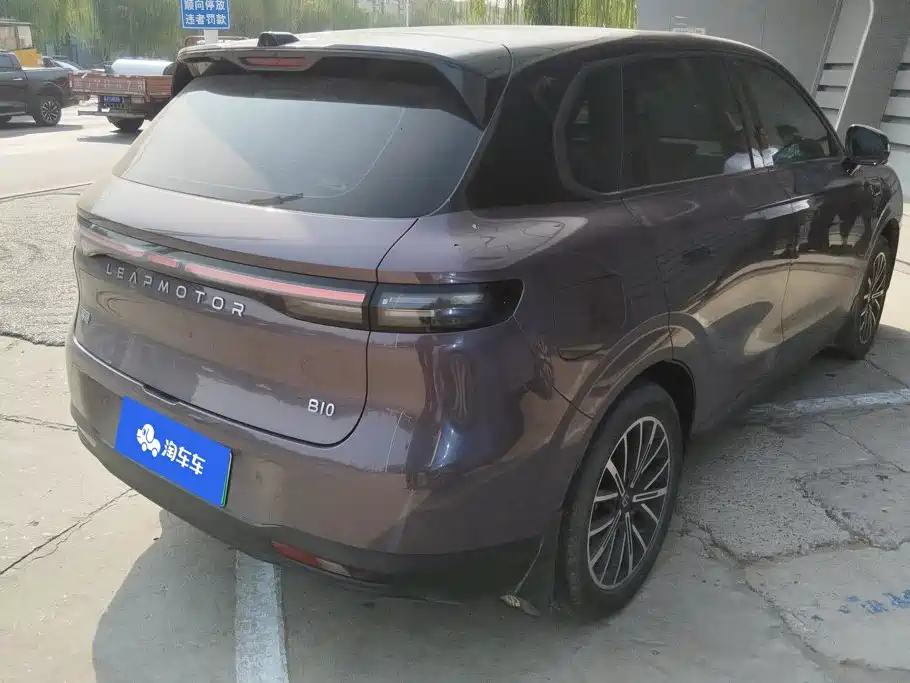 Photo 3 - Leapmotor B10