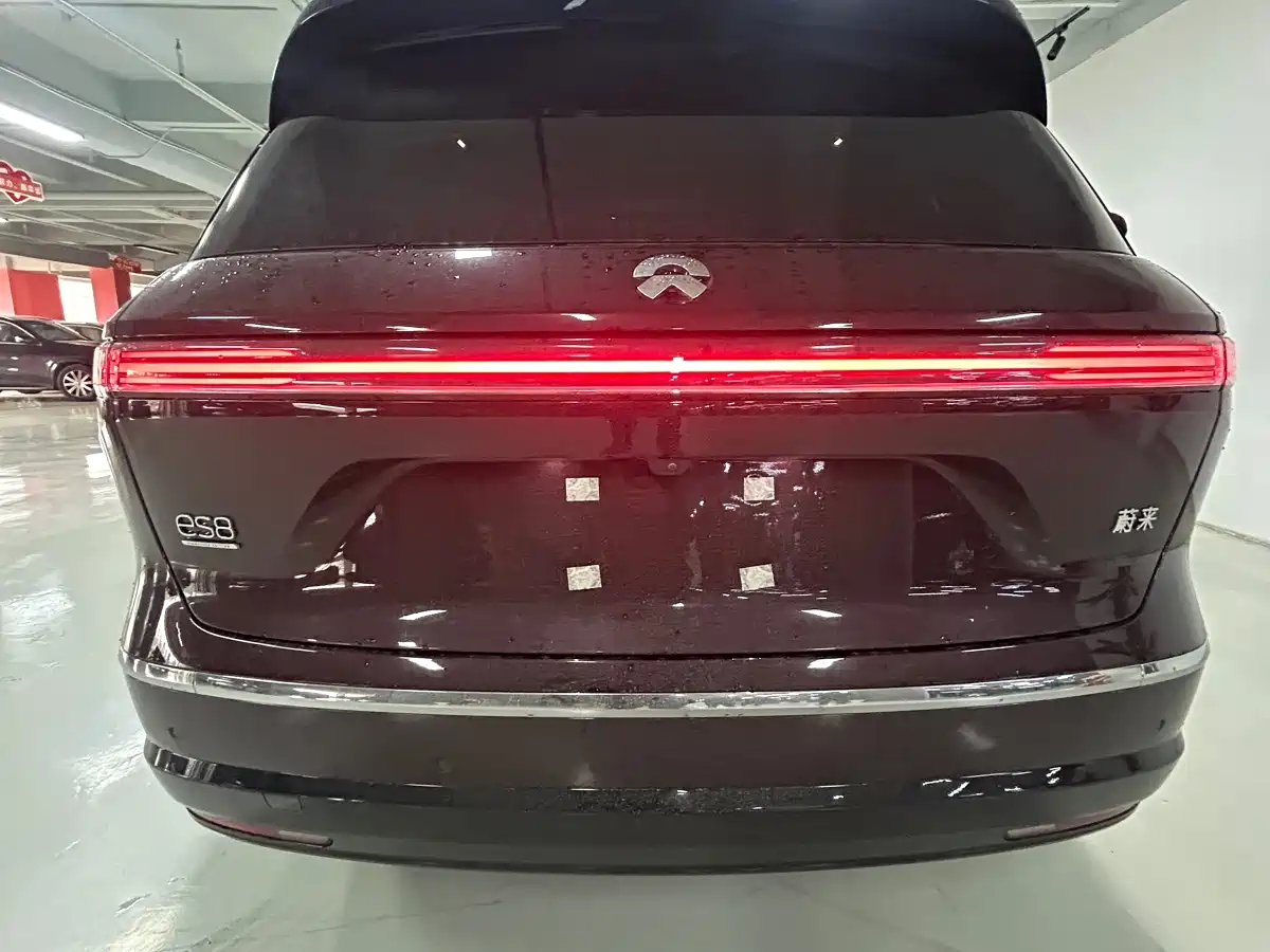 NIO NIO ES8