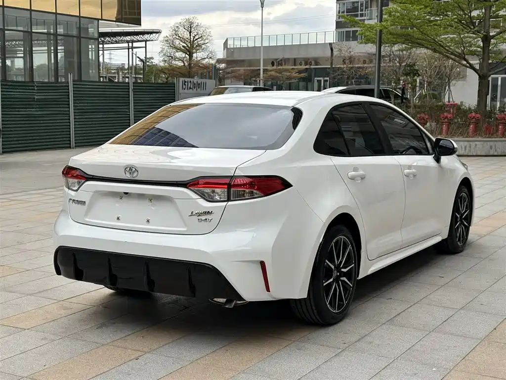 Toyota Levin 2024 185T CVT Sport Edition фото 6