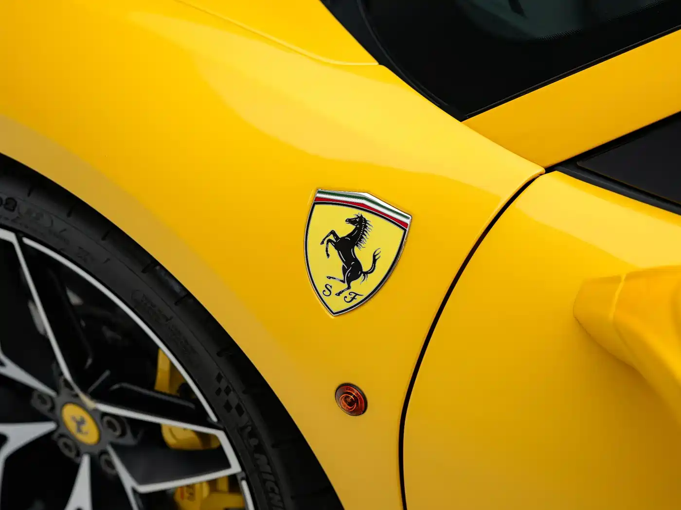 Ferrari 488 2019 2019 488 Pista Spider