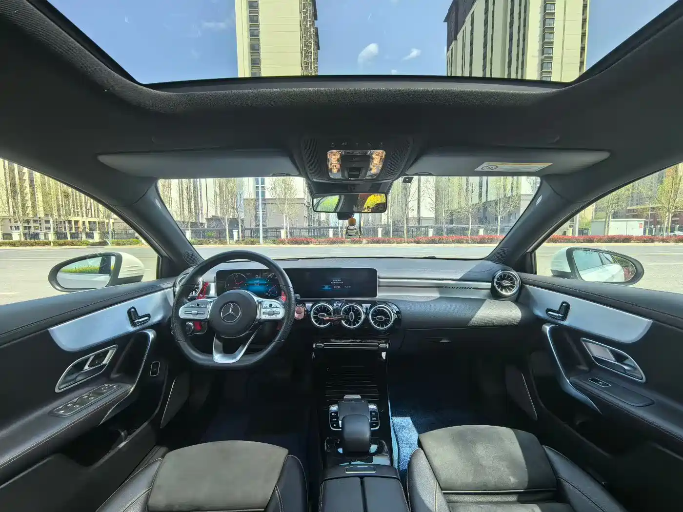 Mercedes-Benz A-Class 2019 A 200 L Sport Sedane Pioneer Special Edition фото 6