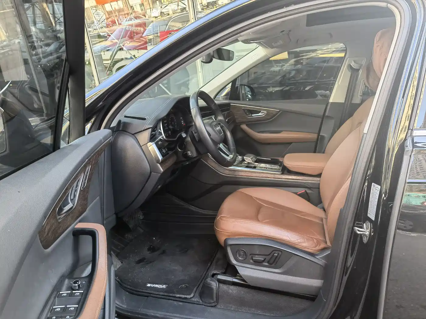 Audi Q7 2023 45 TFSI quattro S line Sport фото 4