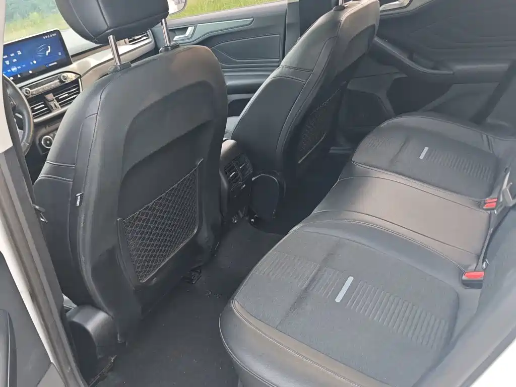 Ford Focus Active 2020 2020 EcoBoost 180 Auto Trendy Edition
