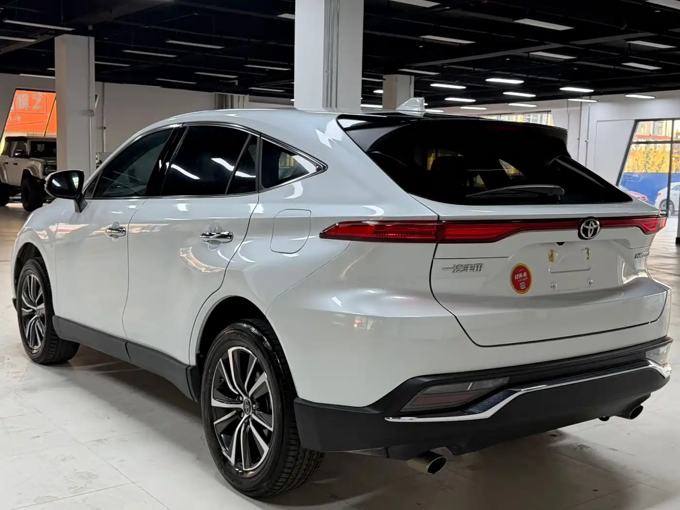 Toyota Lingfang HARRIER 2022 2.0L CVT 2WD Progressive Edition фото 7