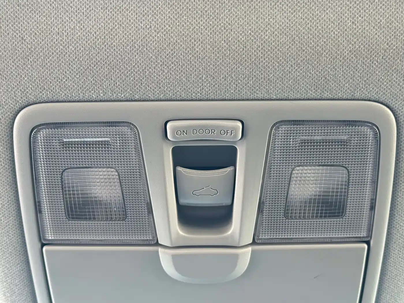 Hyundai Langdong 2016 1.6L Automatic Premium Edition фото 22