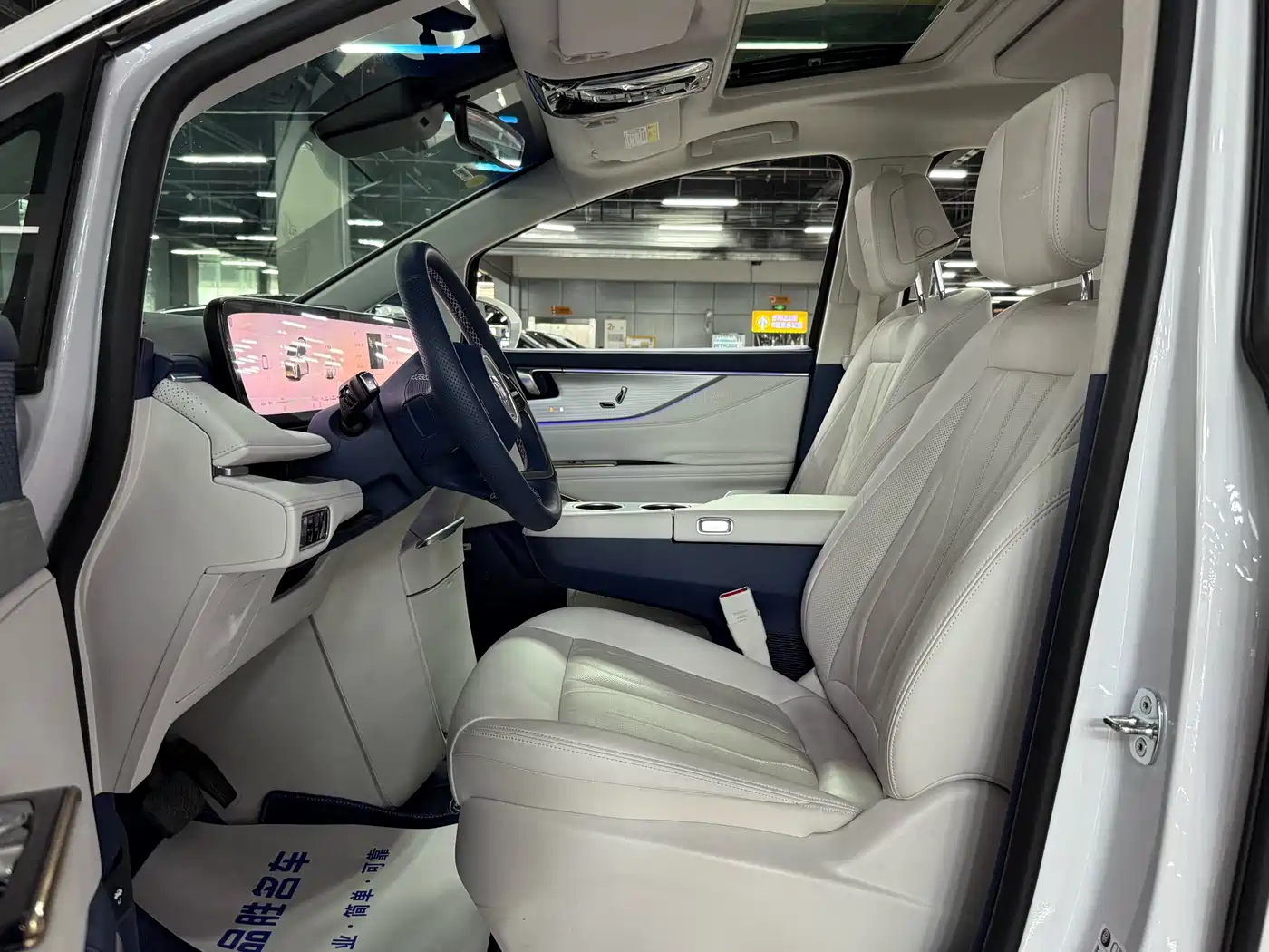 BUICK GL8 NEW ENERGY