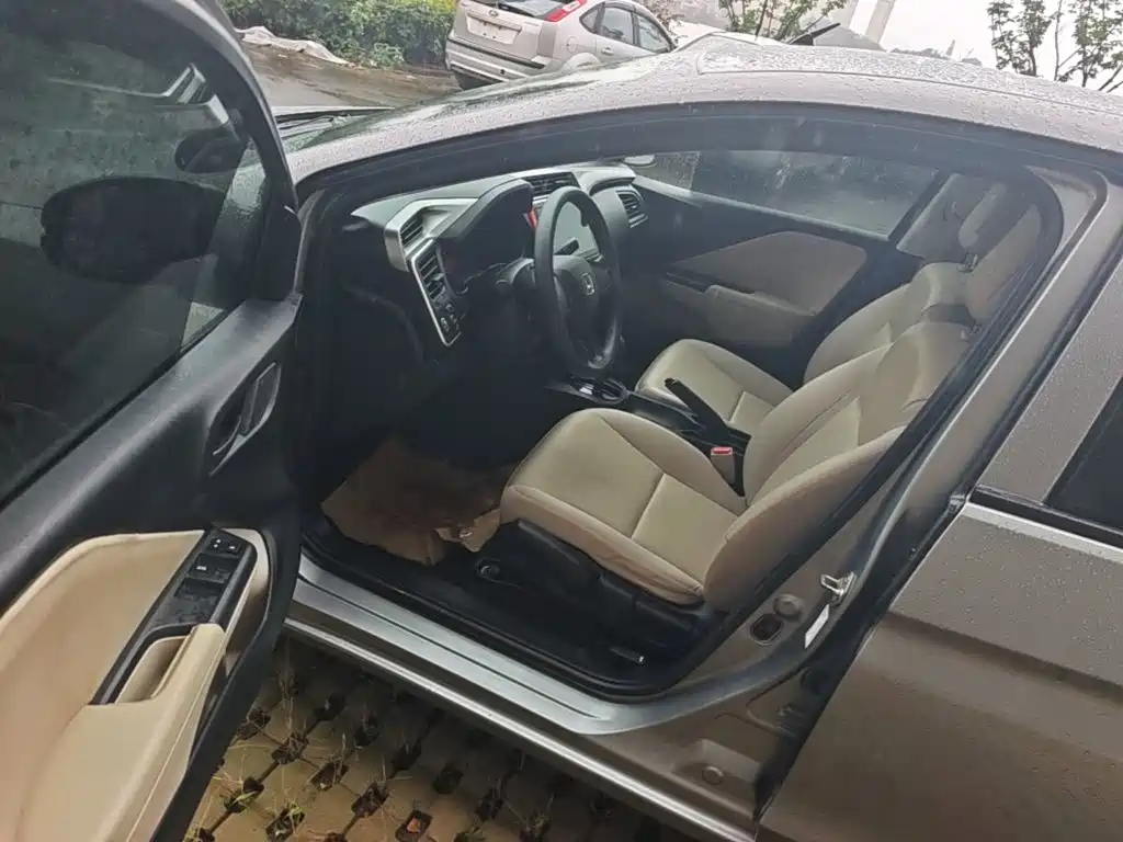 Honda City 2016 2015 1.5L CVT Comfort