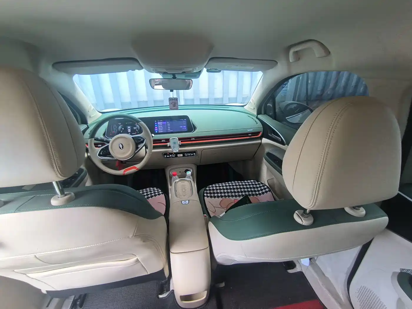 Ora Good Cat 2024 2023 401km Standard Range Luxury LFP