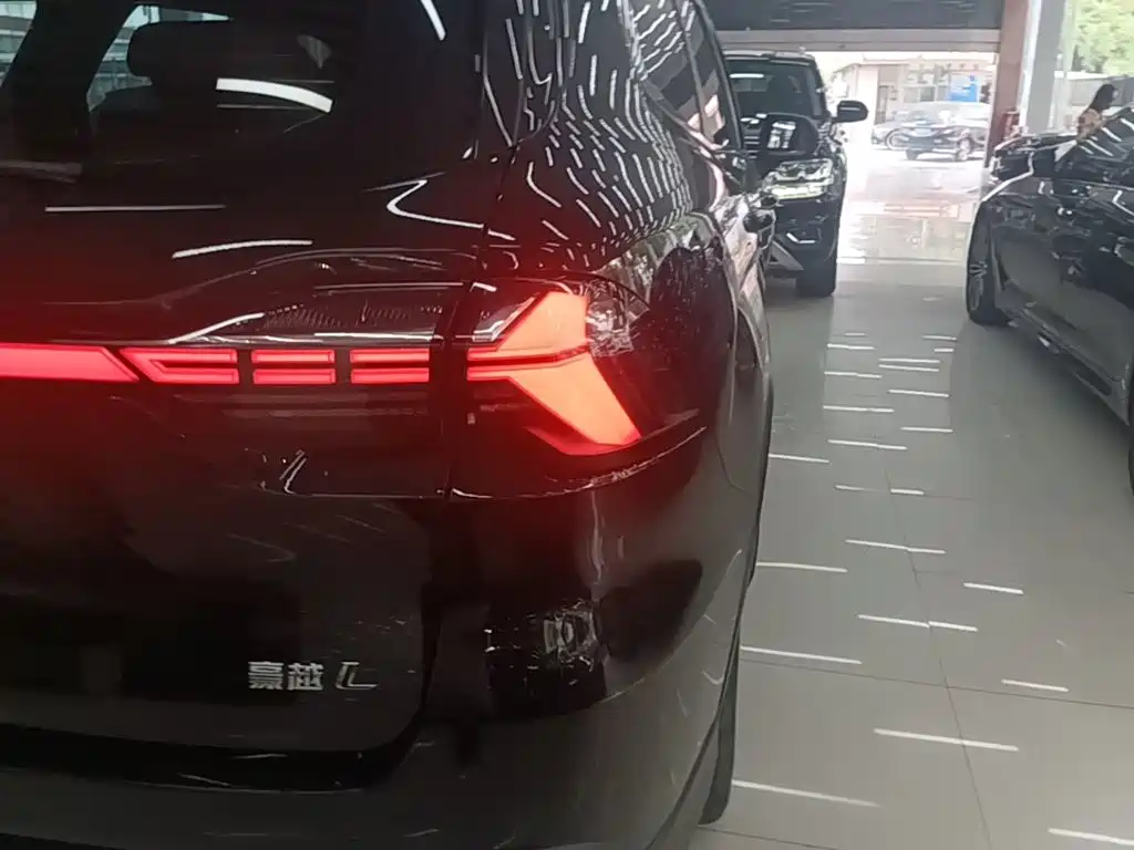 Geely Haoyue L 2023 2023 2.0T DCT Flagship