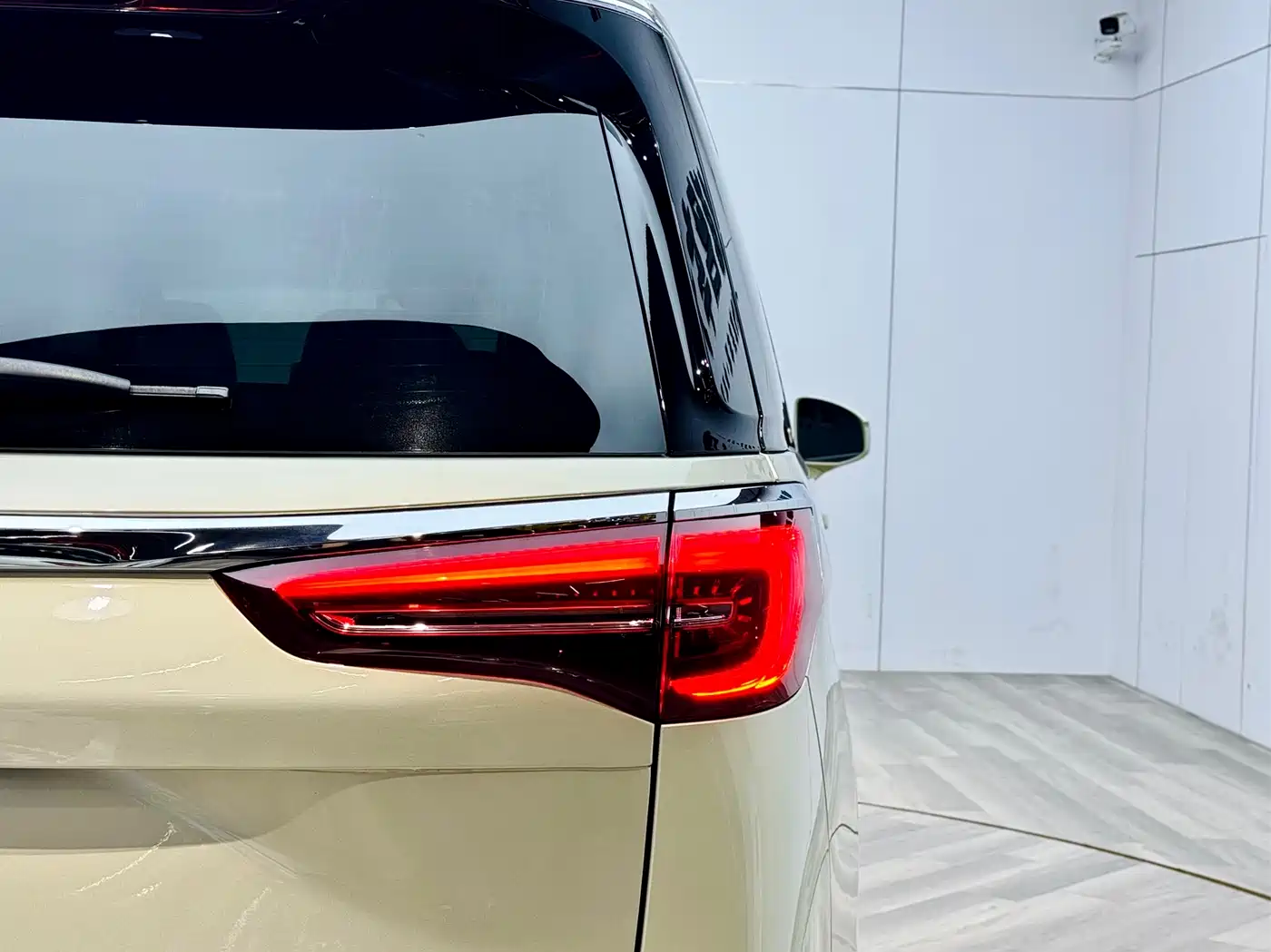 Buick GL8 2021 ES Landlord 653T Premium фото 26