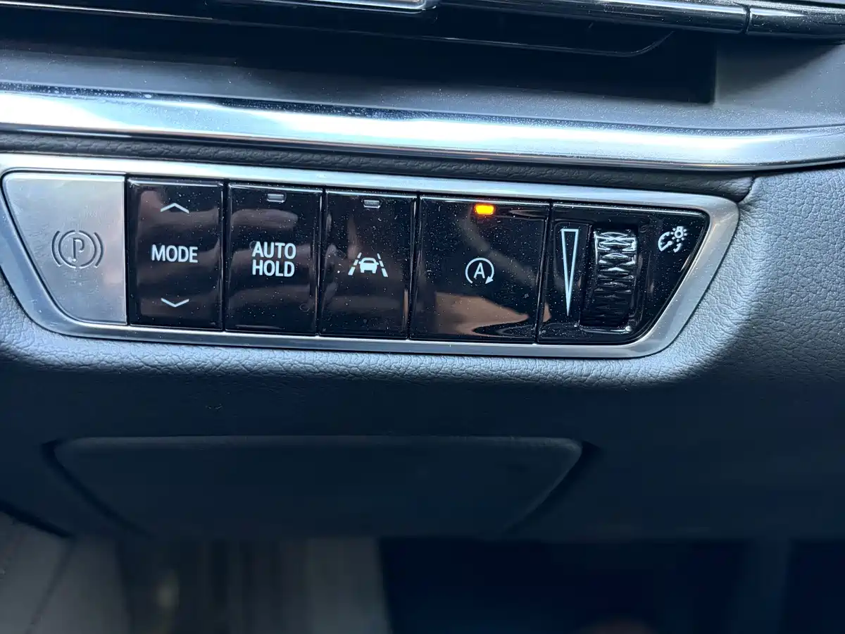 Cadillac CT6 2025 2023 28T Luxury Edition