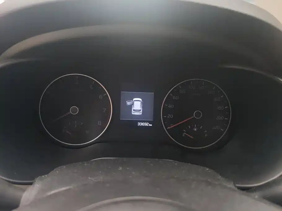 Kia KX CROSS 2018 2017 1.4L AT GLS