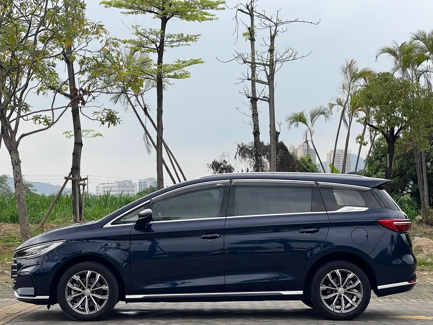 BYD Song MAX 2021 Upgrade 1.5T Automatic Luxury Edition 7-Seater фото 21