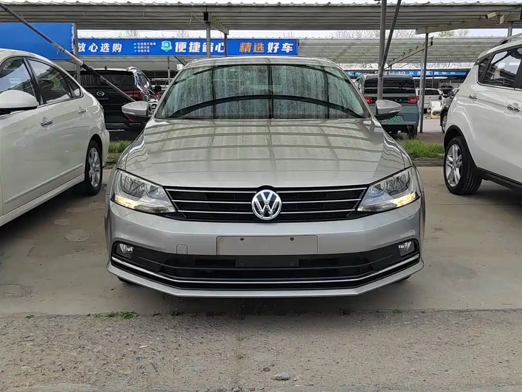 Volkswagen Sagitar 2018 1.6L Automatic Comfort фото 25