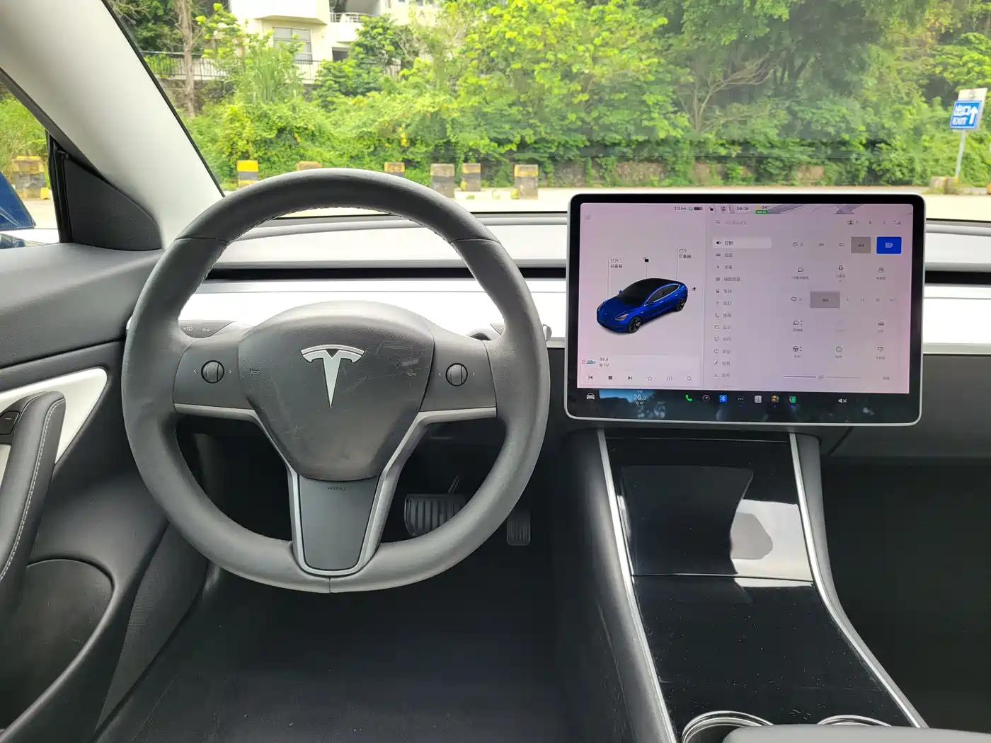 TESLA MODEL 3 (IMPORTED)