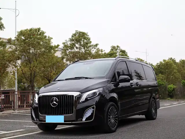 MERCEDES-BENZ V CLASS