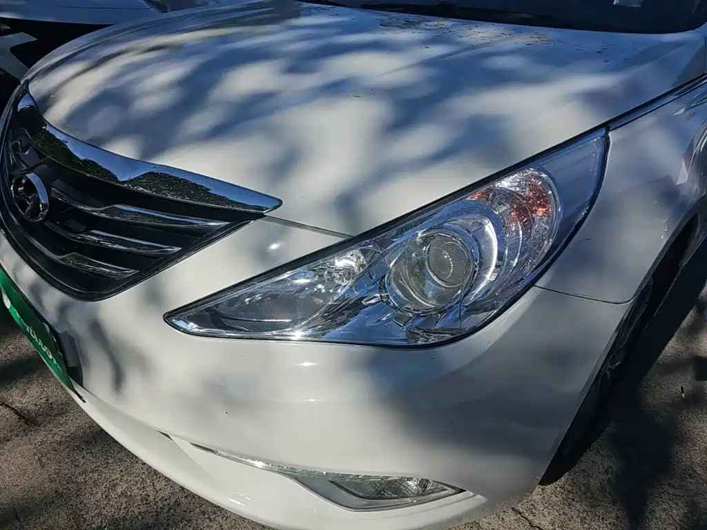 Фото 24 - Hyundai Sonata