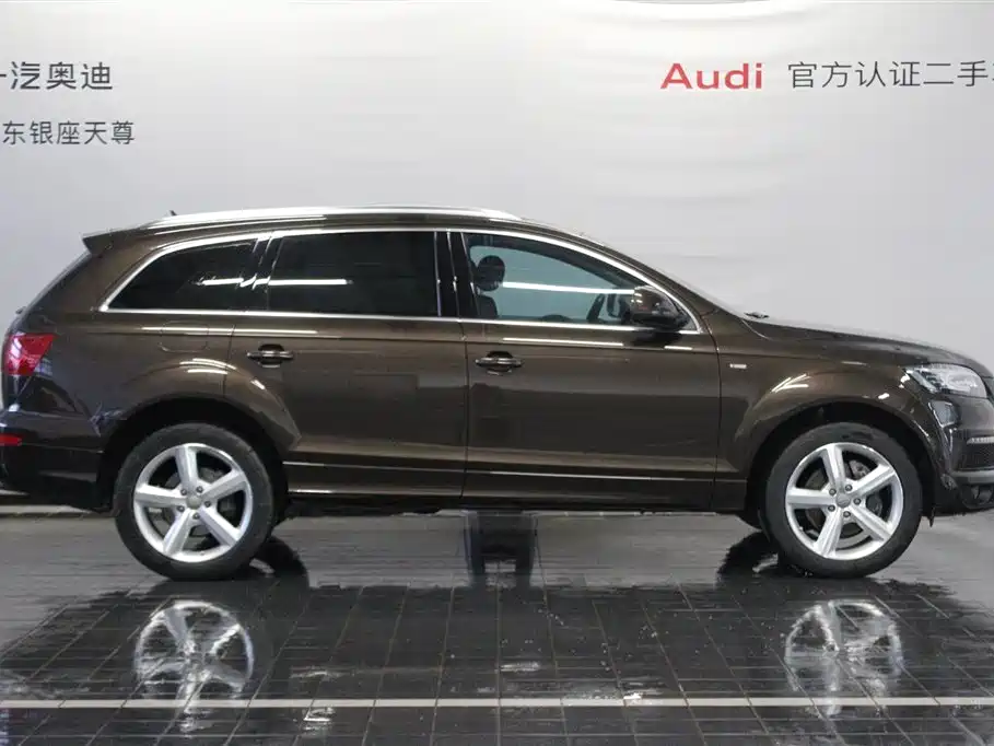Audi Q7 2014 35 TFSI Sport фото 4