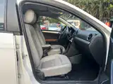 Photo 17 - Volkswagen Jetta