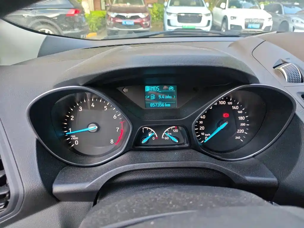 Ford Kuga 2020 2019 EcoBoost 180 2WD Platinum Wing Edition China VI