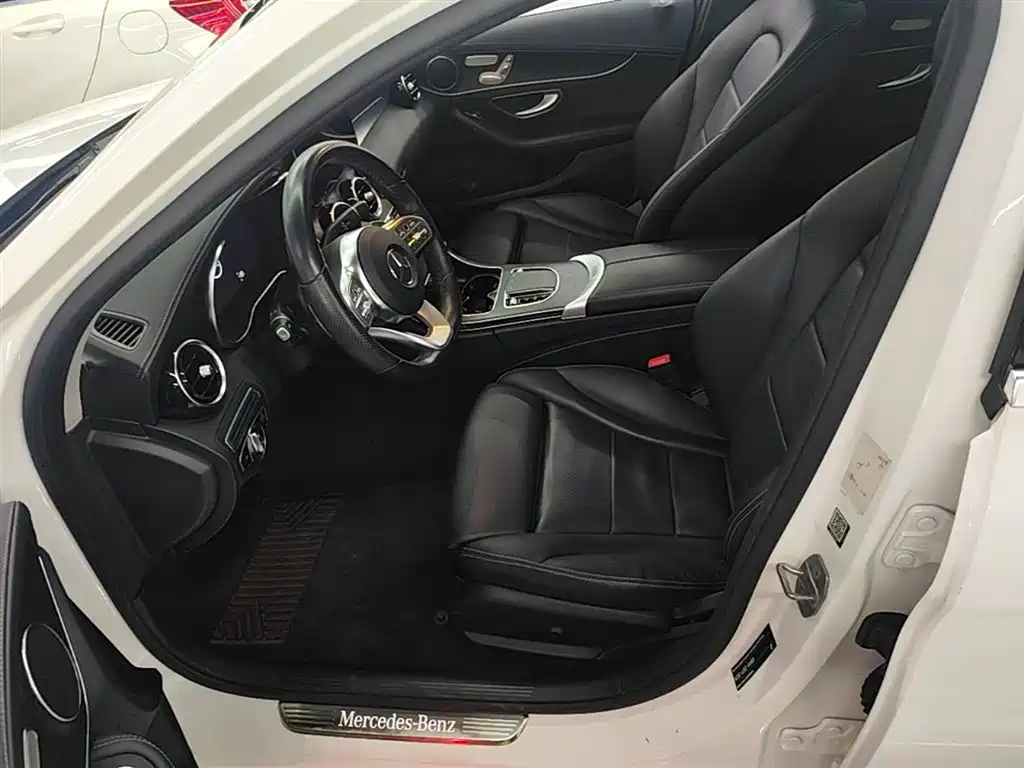 MERCEDES-BENZ CLASS C
