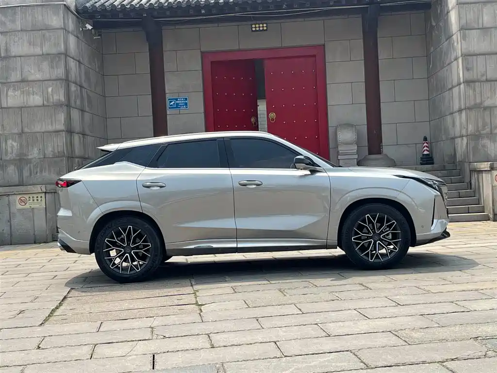 CHANGAN CHANGAN AUCHAN Z6