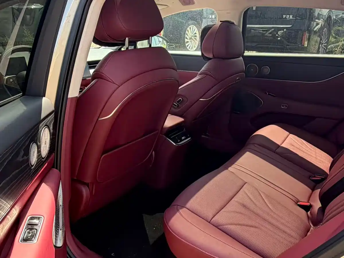 Voyah Auto VOYAH Zhuiguang L 2025 2025 Mid-configuration Model