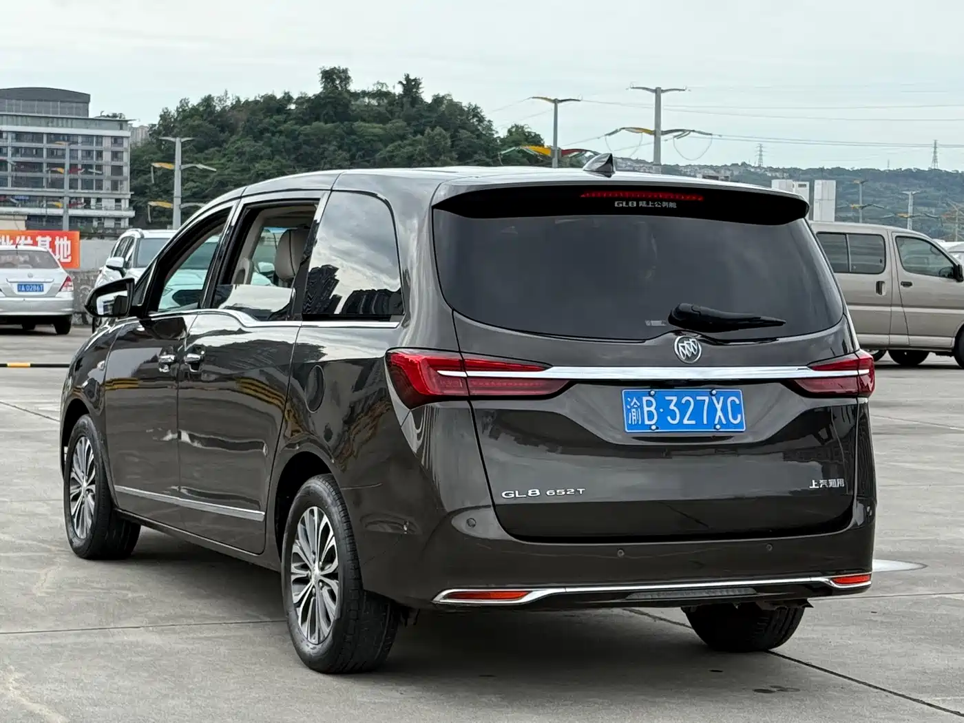BUICK GL8