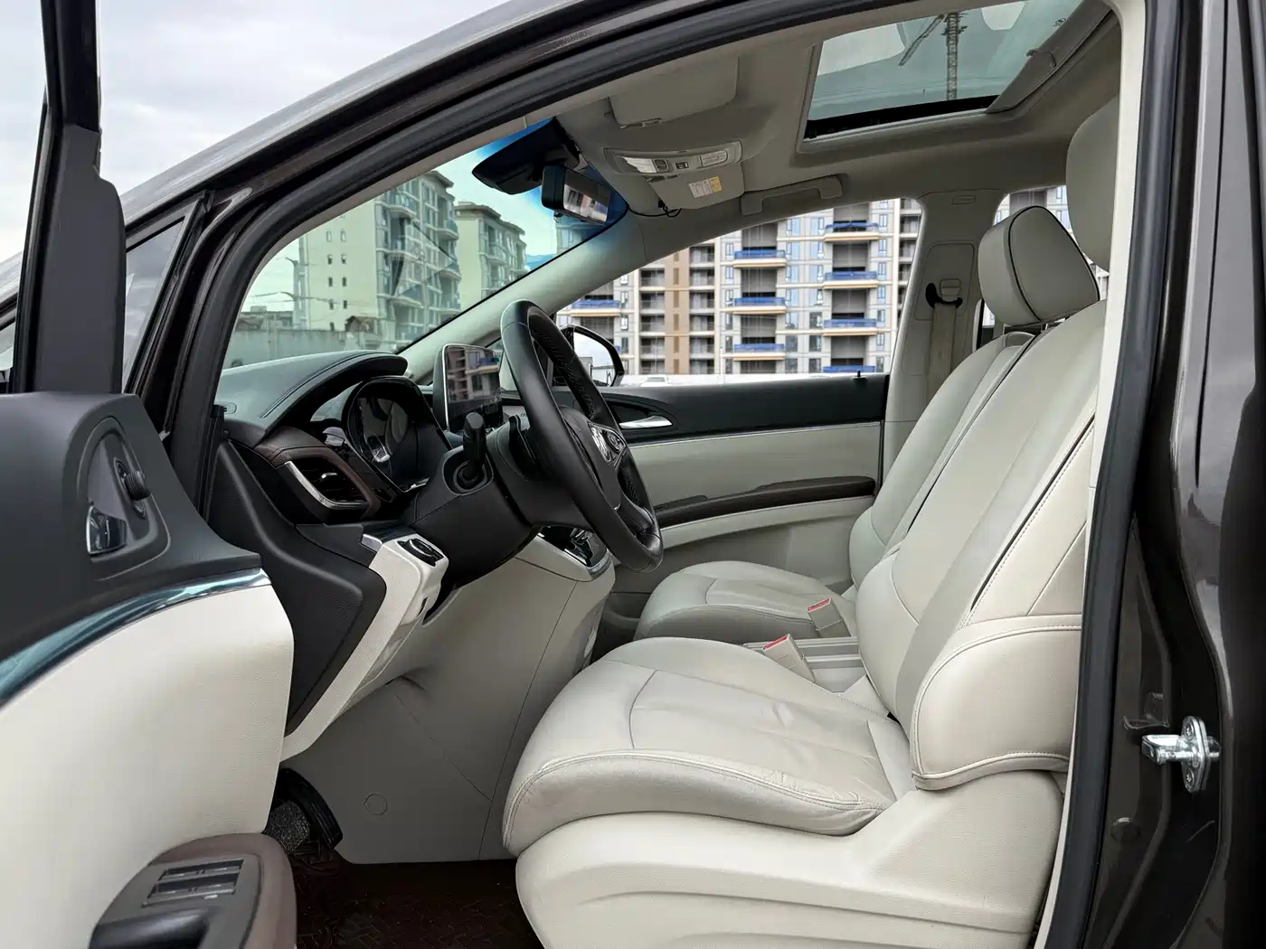 BUICK GL8