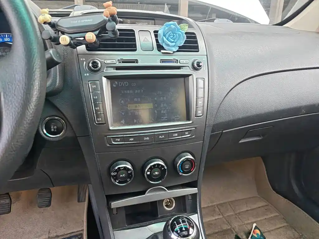 BYD L3 2014 2015 Energy-saving Edition 1.5L Manual Premium