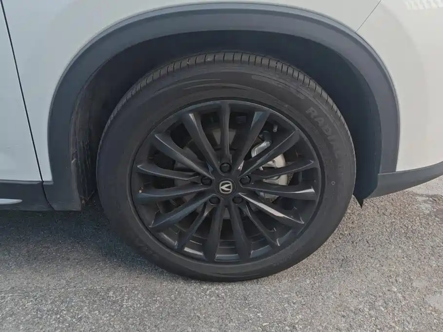 Changan CS75 2025 2025 PRO 1.5T Premium 7-Seater