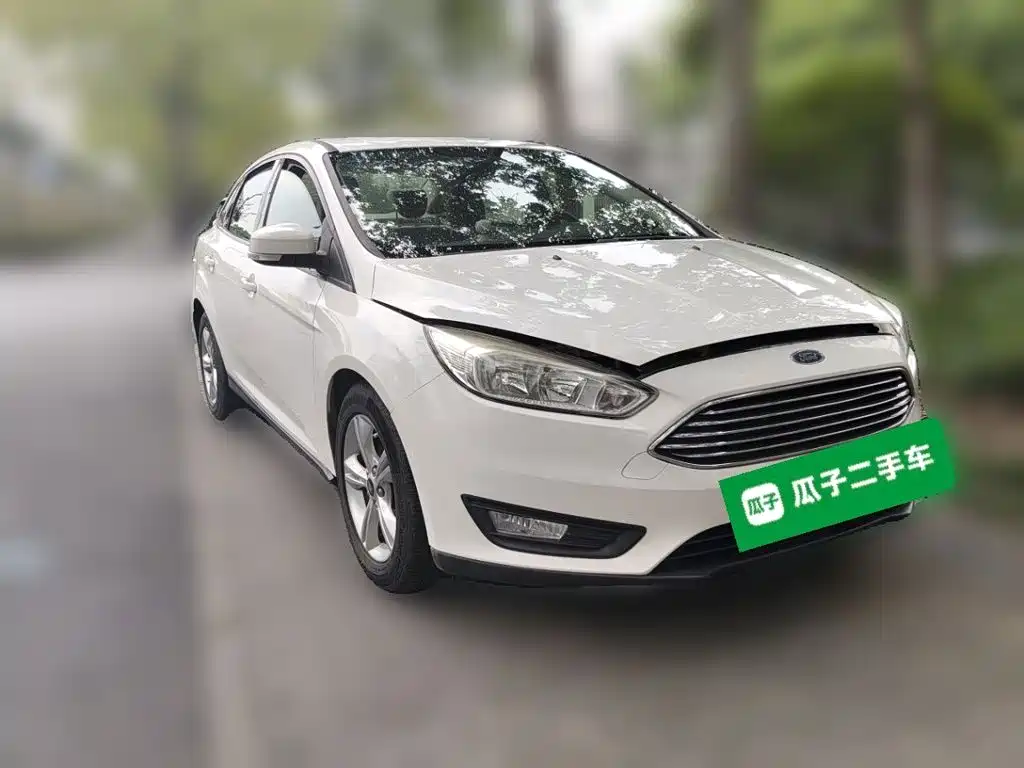 Фото 25 - Ford Focus