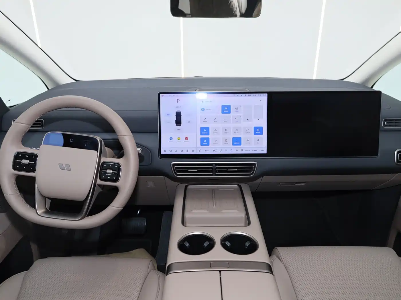 Li Auto MEGA 2025 2025 Ultra Smart Renewal Edition