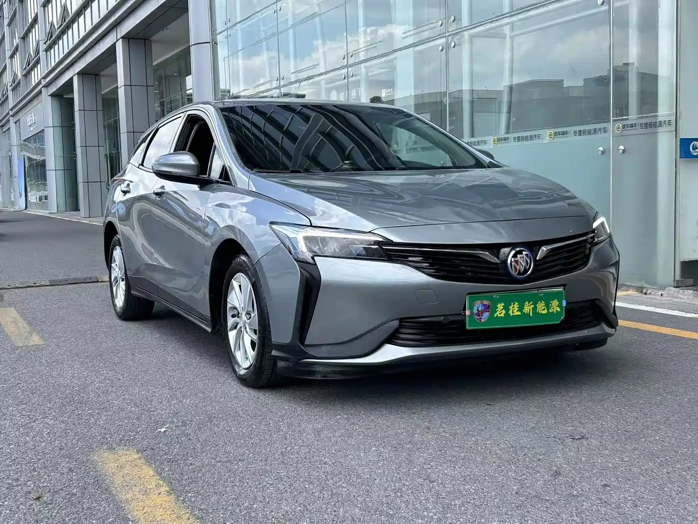 Buick Velite 6 2022 PHEV Connected Fashion фото 3