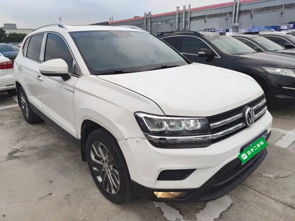 Фото 4 - Volkswagen Tharu