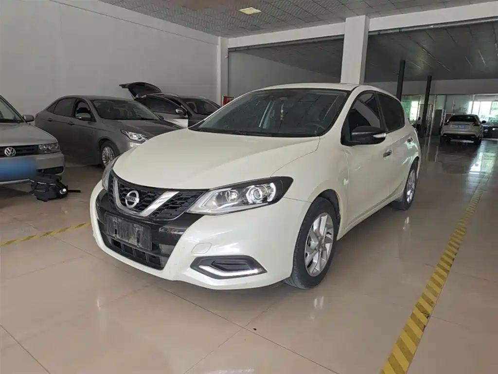 Nissan Tiida 2024 1.6L CVT Smart Drive Edition