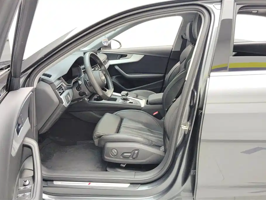 Audi A4L 2020 40 TFSI Luxury Dynamic фото 9