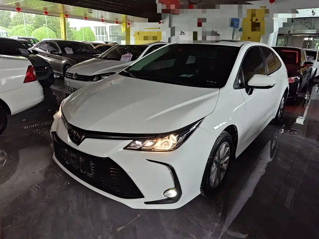 Toyota Corolla 2021 1.2T S-CVT Elite PLUS Edition фото 2