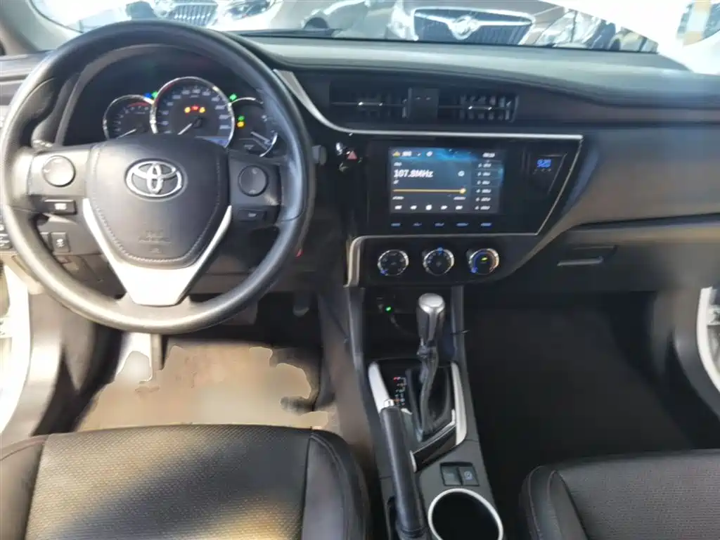 Toyota Levin 2017 Facelift 185T CVT Elite Edition China VI фото 10