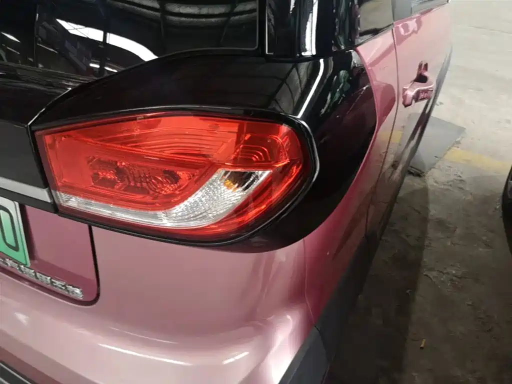 BAOJUN E100