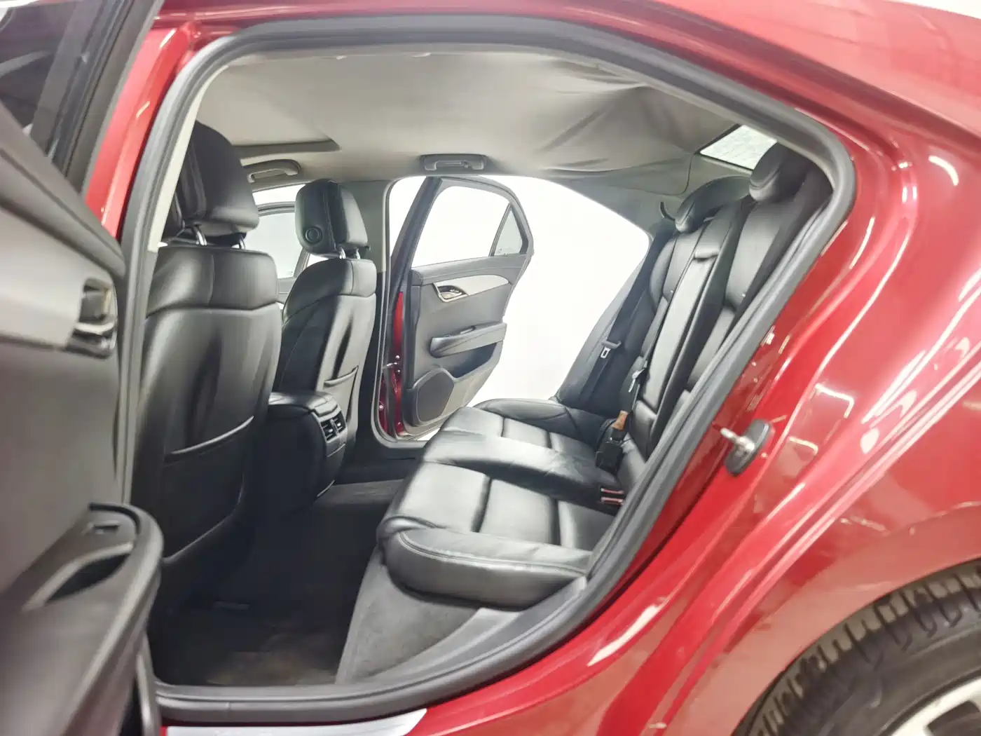 Photo 13 - Cadillac ATS-L