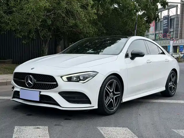 Mercedes-Benz CLA (Import) 2021 CLA 200 4MATIC — фото 1
