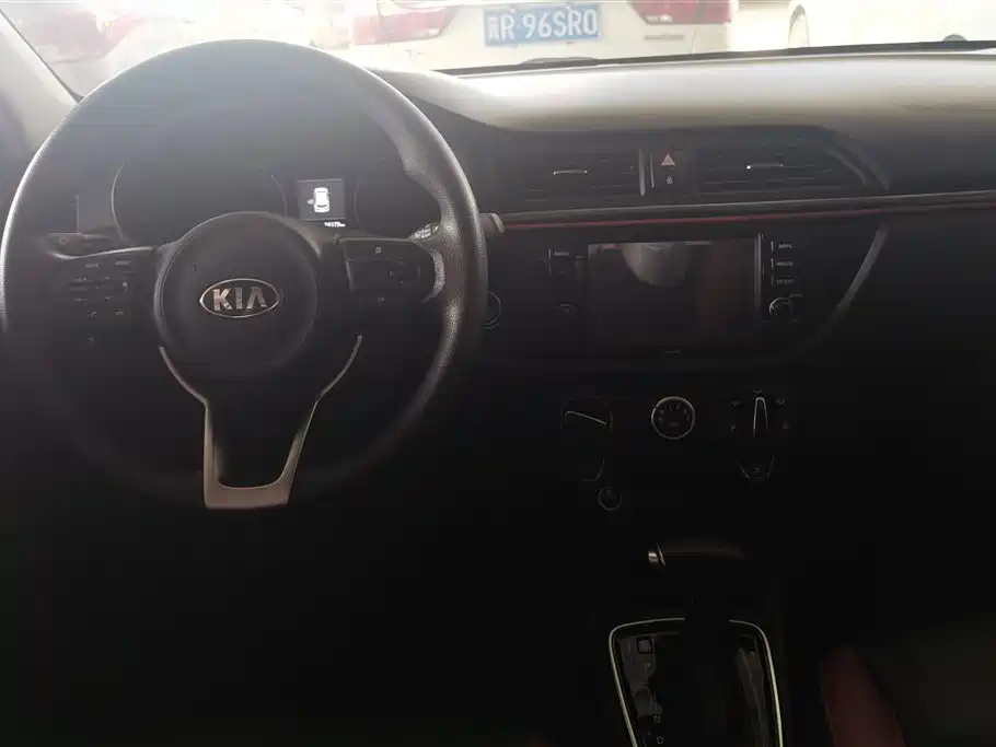 Kia KX CROSS 2017 1.4L AT GLS фото 12