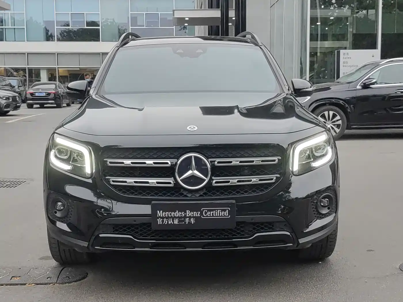Mercedes-Benz GLB 2023 GLB 220 4MATIC фото 3