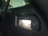 Фото 37 - Ford Explorer