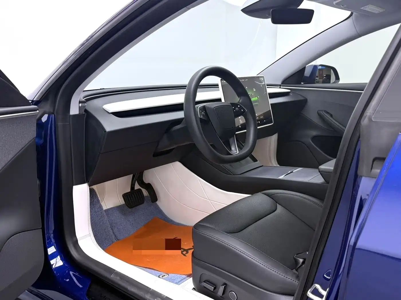 Фото 5 - Tesla Model 3