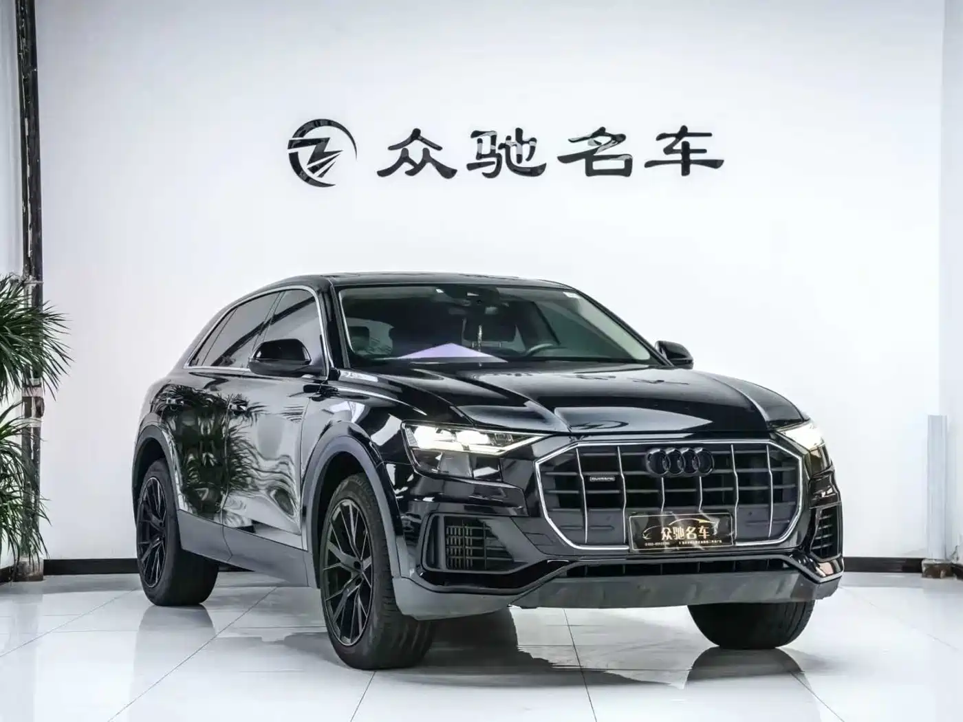 Audi Q8 2021 Model 55 TFSI Premium Dynamic фото 3